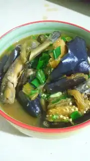 Fat fish tore eggplant