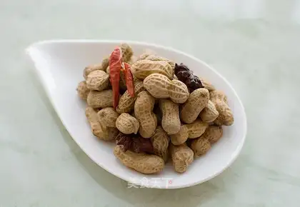 Cook peanuts