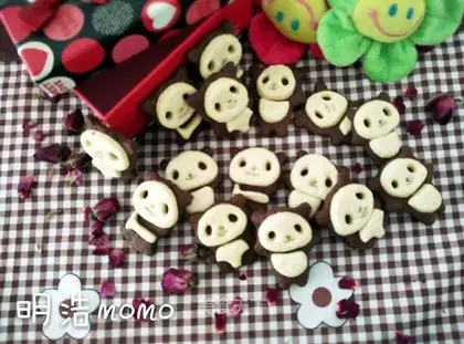 Panda cookies