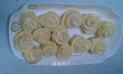Rose buns