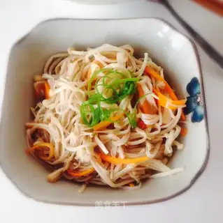 Onion oil