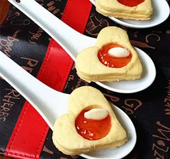 Jelly-crackers