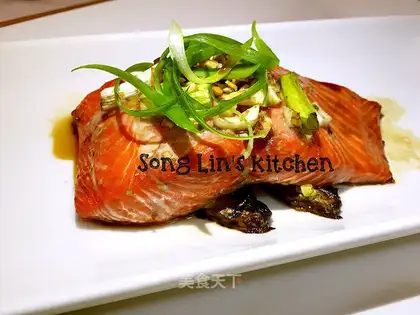 Chinese roasted red salmon