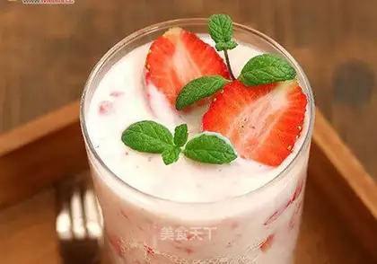 Strawberry shakes