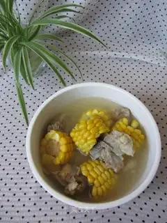 Corn boiled ribs