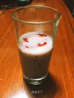 Strawberry shakes
