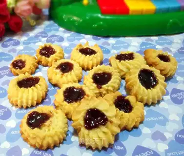 Blueberry jam cookies