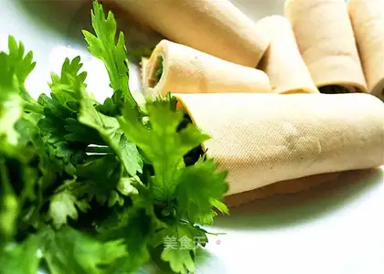 A tofu roll