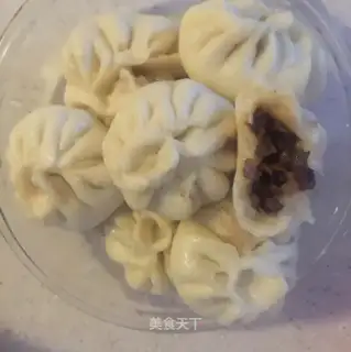 Pork mushroom buns