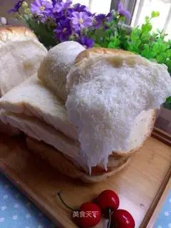 Polish yeast toast