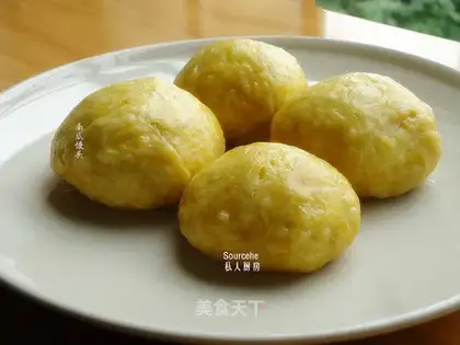 Pumpkin buns
