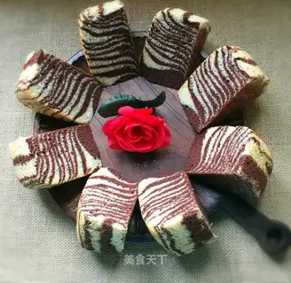 Zebra Zephyr cake