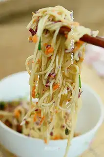 New hot dry noodles