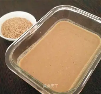 Homemade sesame sauce