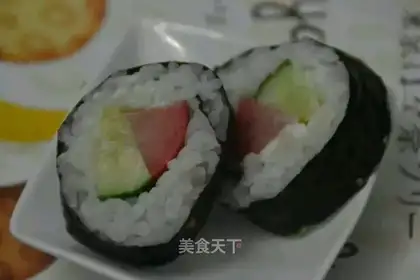 Sushi rolls