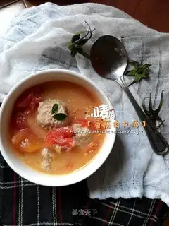 Tomato meatball soup