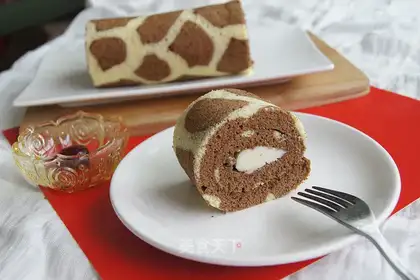 A giraffe roll