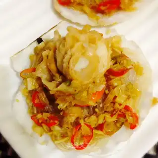 A garlic fan scallop