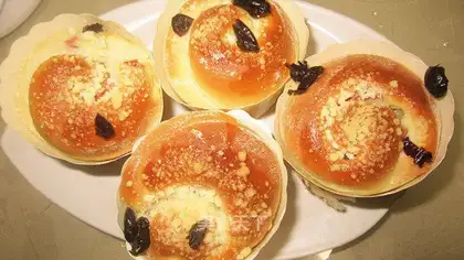 Cup of cranberry bread