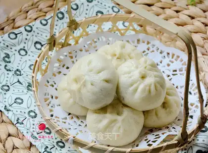 Egg omelet buns
