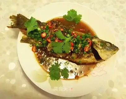 Red-burned mackerel