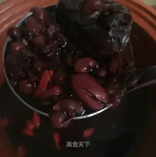 Red 5 soup