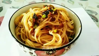 Onion noodles