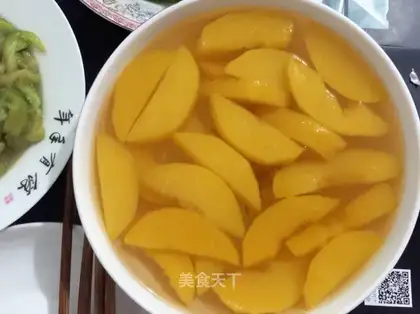 Lemon cucumber can