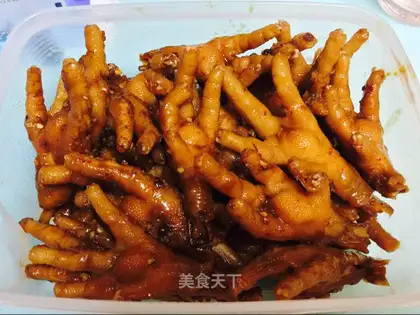 Hot chicken claws