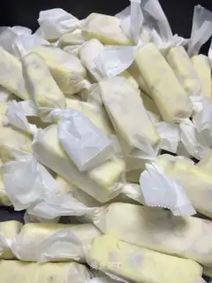 Cow Rolling Sugar