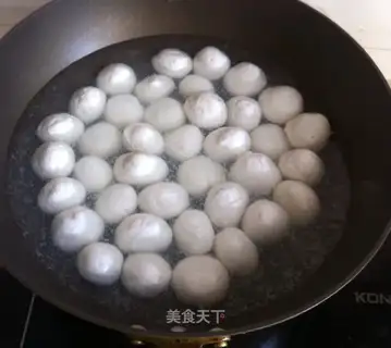 Skinny fish balls