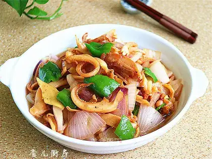 Pepper onion squid shaving