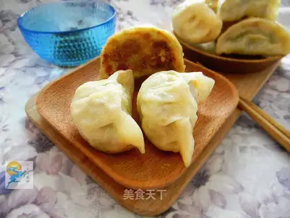 Eggs and water buns