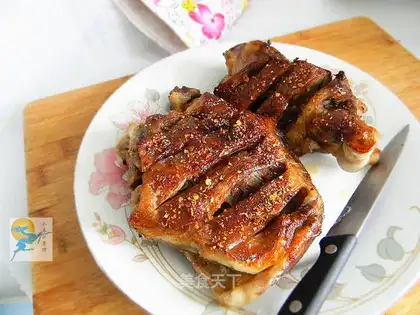 Roasted lamb leg with sauce