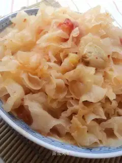 stir-fried snow ear with tomato