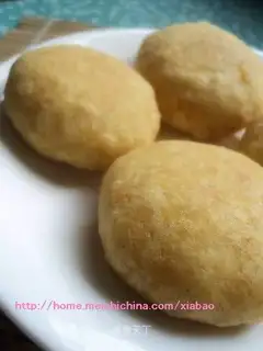 Golden glutinous rice cake