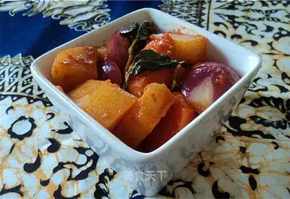 Braised potatoes with Sanba Sauce