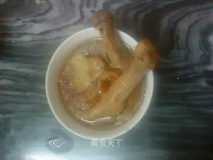 Fresh pheasant foot soup