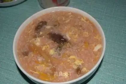 Glutinous rice egg seafood porridge