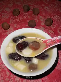 Chinese yam, red dates and corn soup