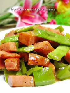 stir-fried green beans with ham