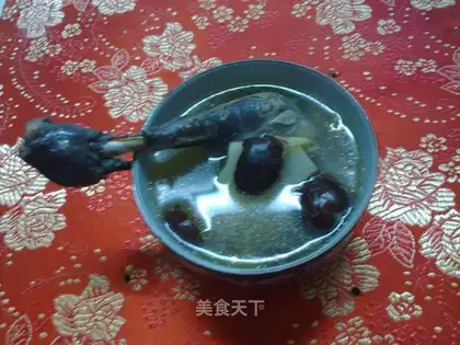Beiqi American Ginseng Black Chicken Soup