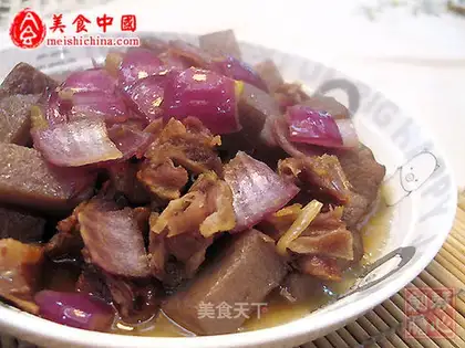 Braised Konjac with cured duck
