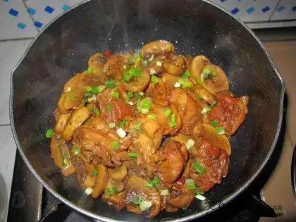 chicken stewed mushrooms