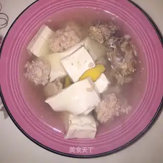 Tofu round soup