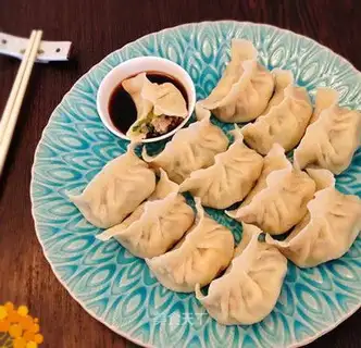 Apricot mushrooms and shrimp dumplings