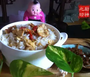 Crab sauce and egg fried rice