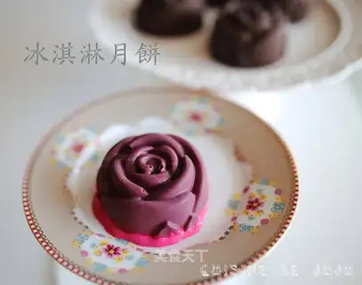 Ice cream mooncake