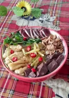 Duck blood fan soup