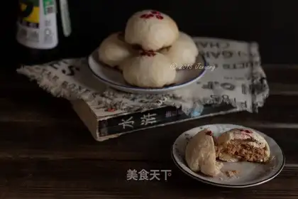 Fresh meat mooncake